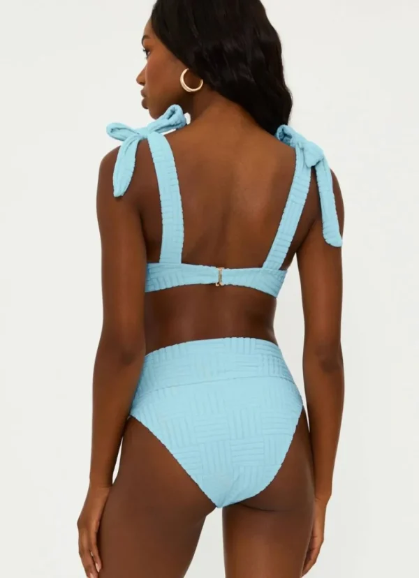 Hot BEACH RIOT Blair Top Blueberry Ice