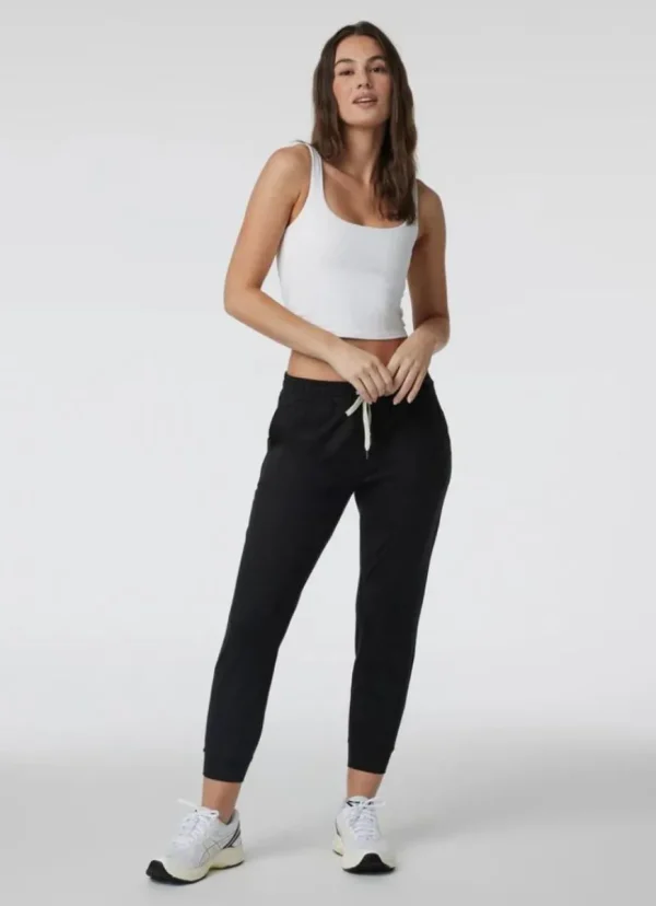 Best vuori Daily Crop White