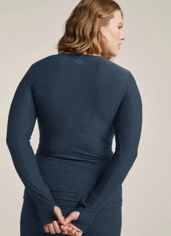 Discount Beyond Yoga Featherweight Classic Crew Pullover Nocturnal Navy