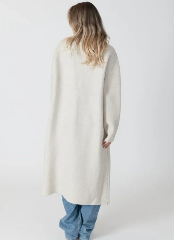 Outlet Lyla + Luxe Victoria Oversize Coat Beige